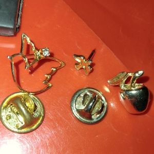 ×3 Untested Goldtone Shirt Pin Lot